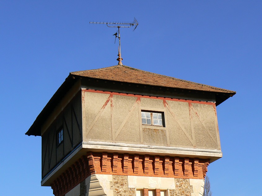 le chateau d eau du lotissement de la Folie Barbot: chateau d eau 005